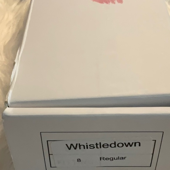 Fuchsia Embellished Cream Flats - Picture 11 of 11